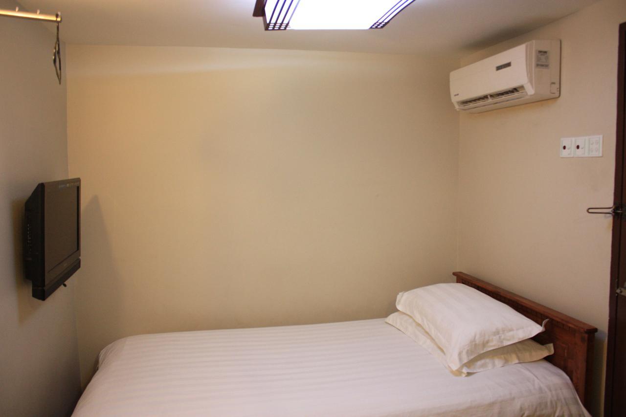 Se Two Hotel Butterworth Kültér fotó