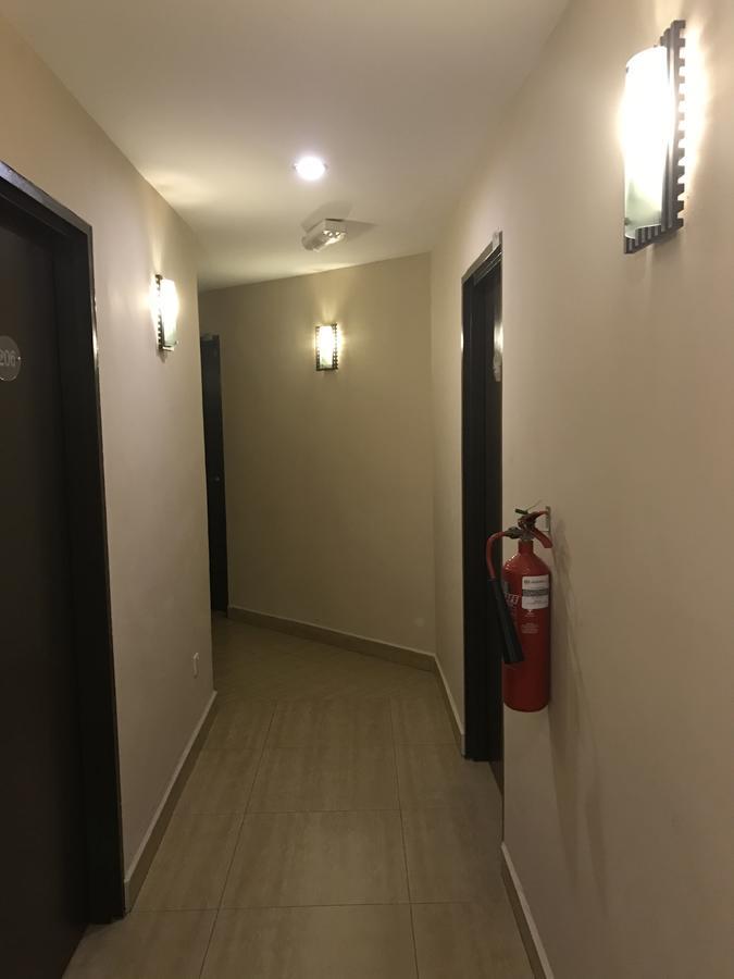 Se Two Hotel Butterworth Kültér fotó